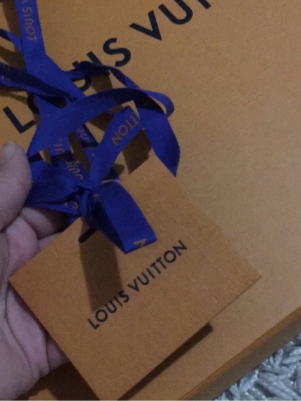 Authentic Louis Vuitton Damiere Graceful PM - Picture 5 of 16